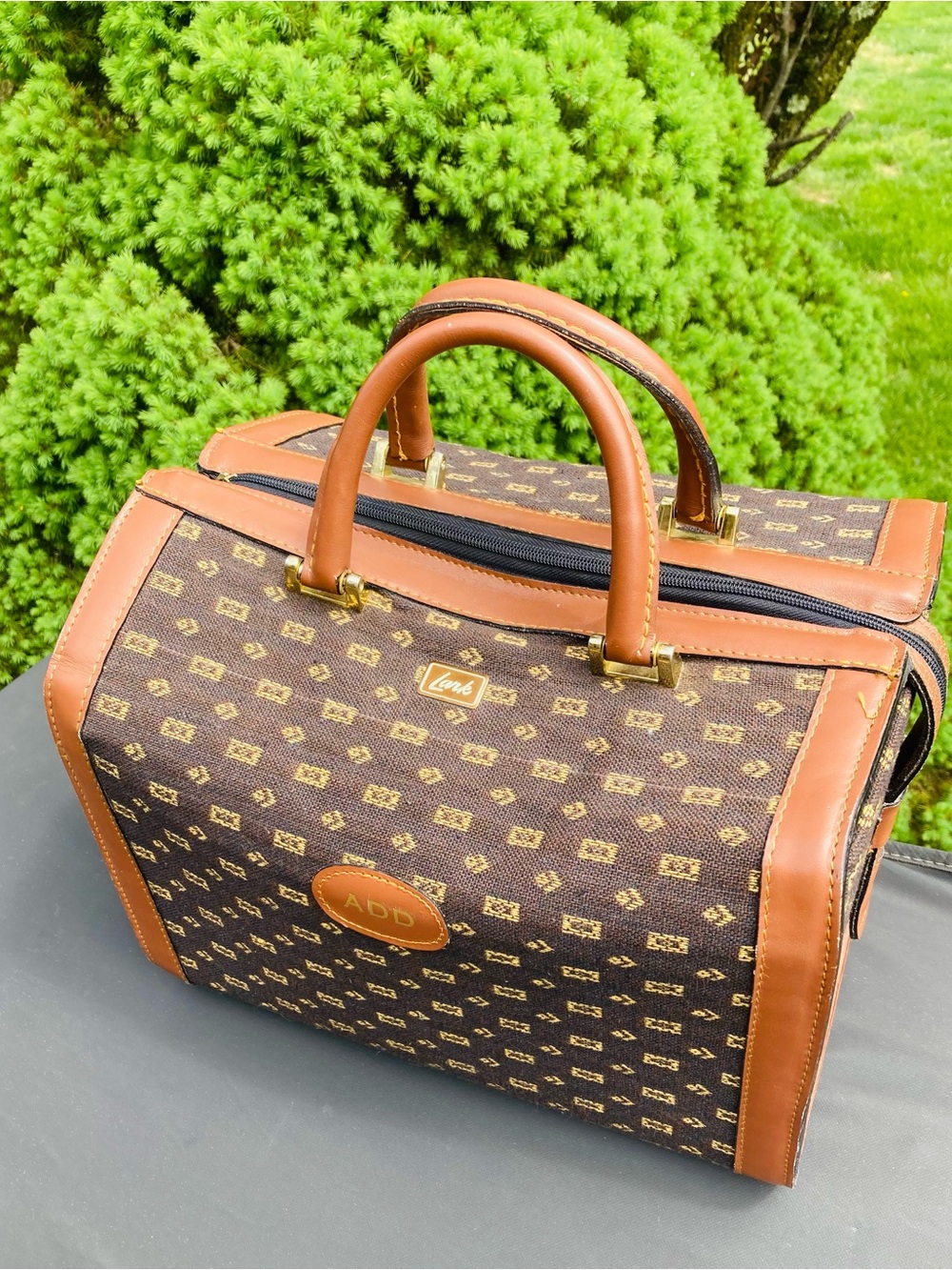 💗 Extremely Rare Authentic Vintage LARK Tapestry Travel bag💗